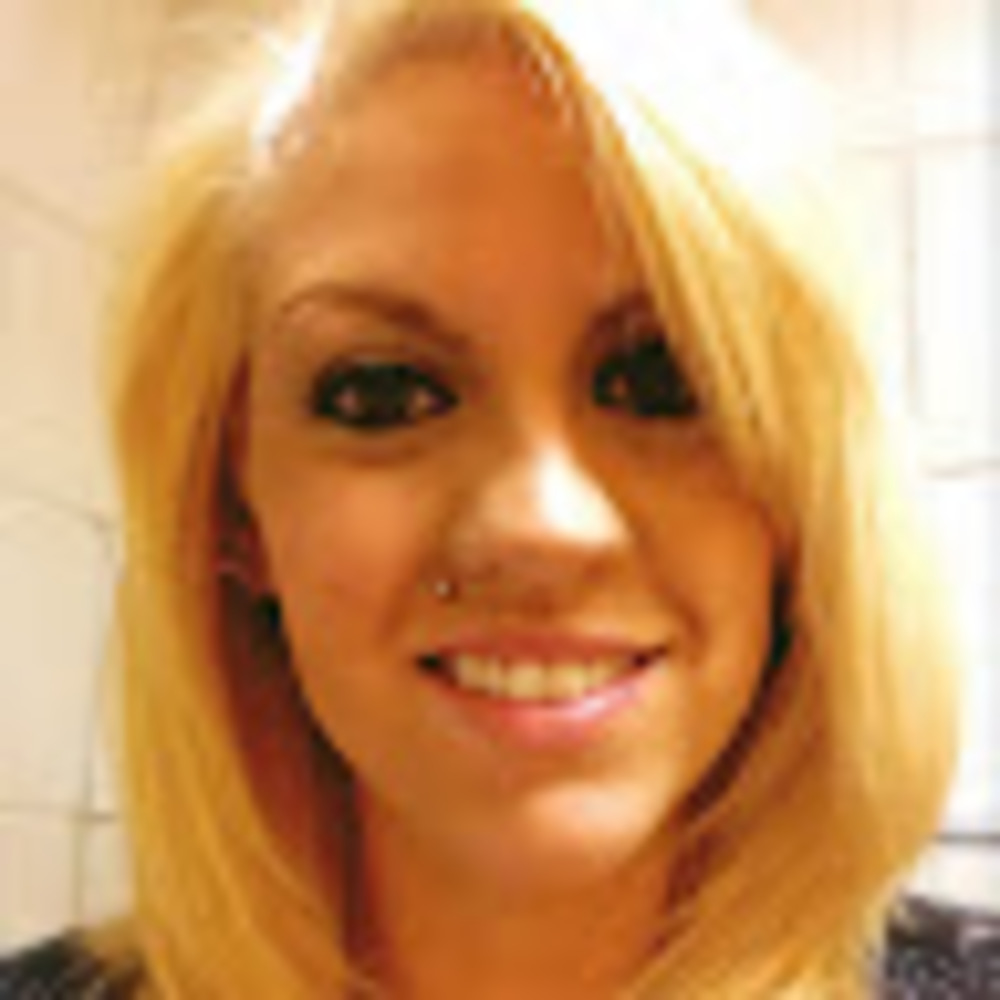 Meet your Posher, Courtney